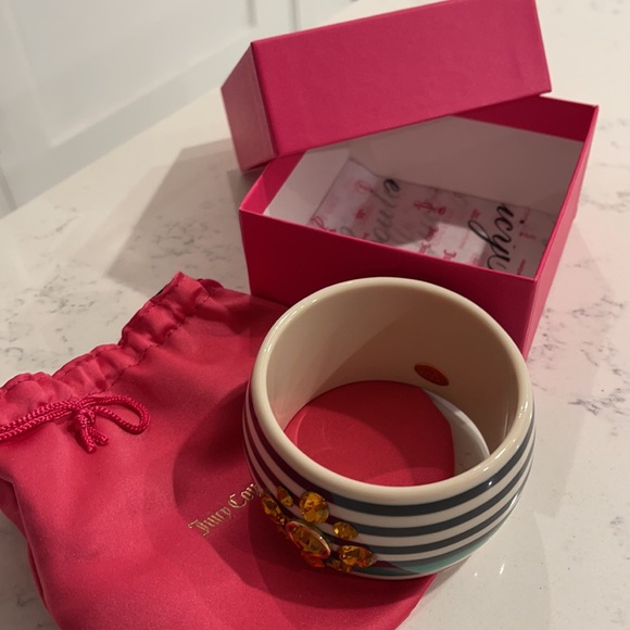 Juicy Couture bangle - Picture 7 of 7